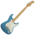 Fender - Standard Stratocaster, lake placid blue